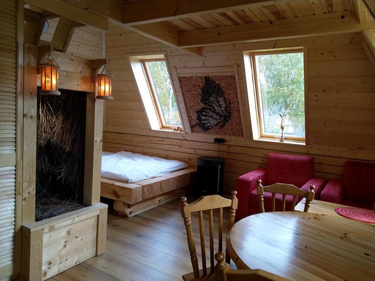 Apartamento Piramida W Uniesieniu Borzytuchom Exterior foto